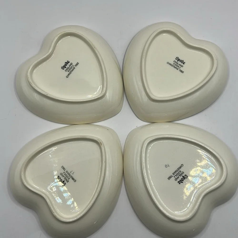 Spode Christmas Tree heart shaped dishes with original box